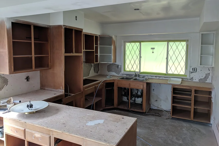 The kitchen before its transformation
